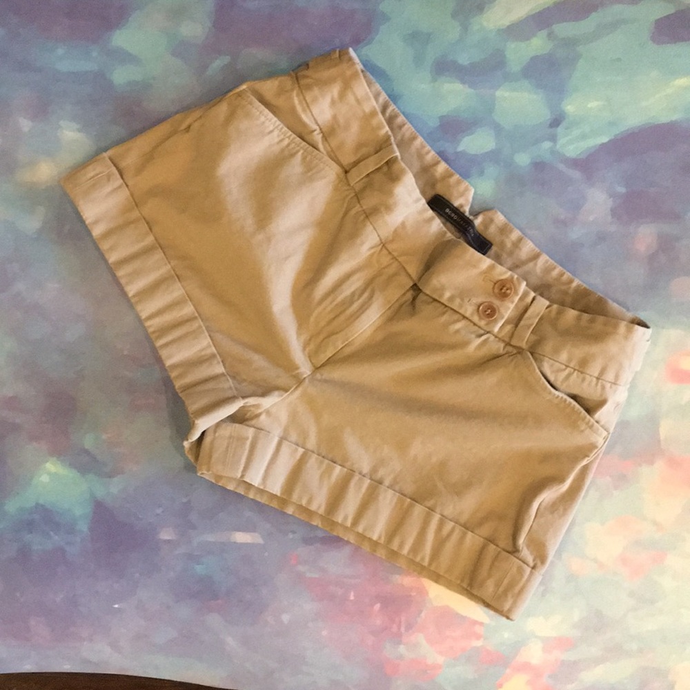 BCBG trouser shorts khaki